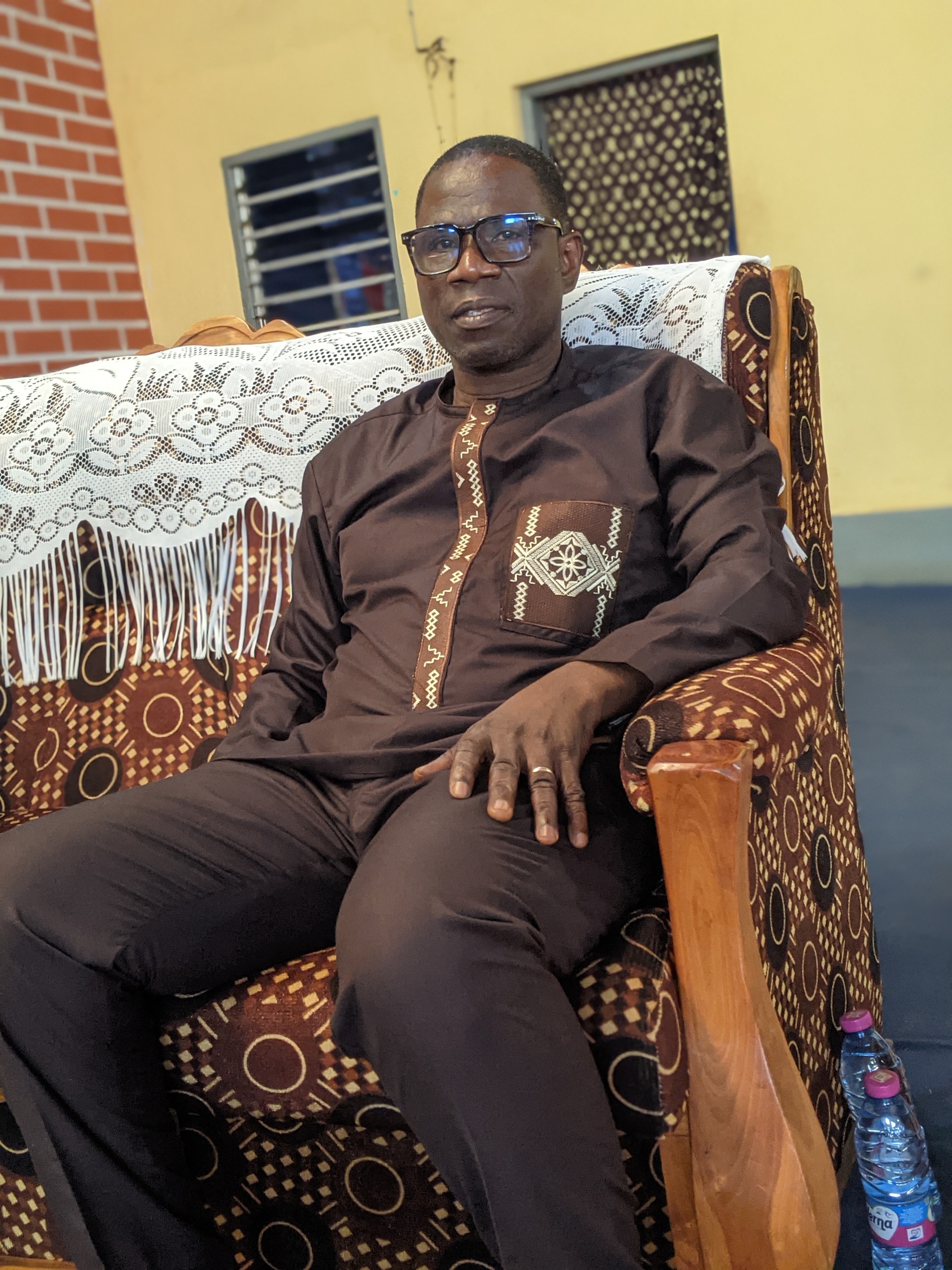 PXL 20251130 084939462.PORTRAIT